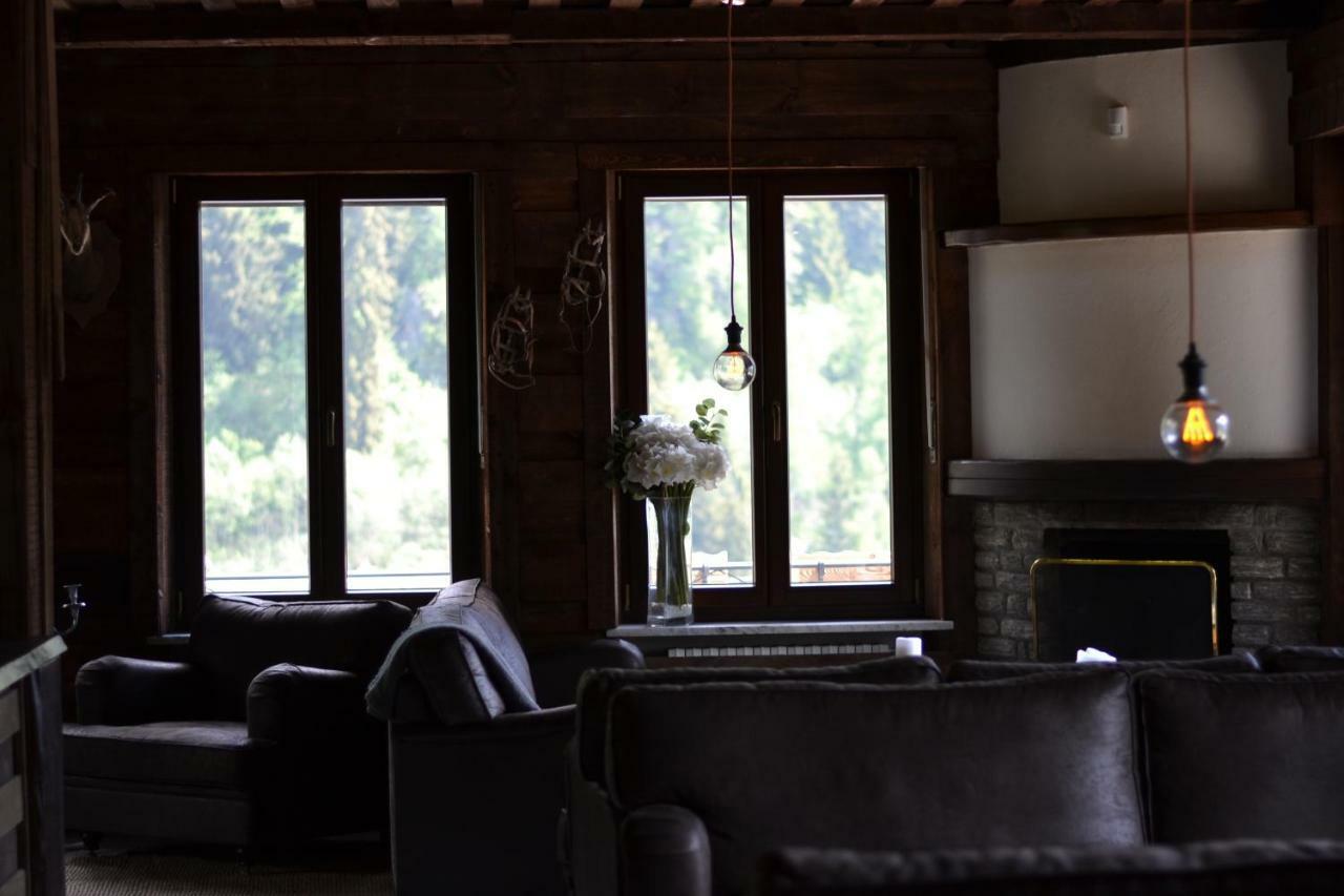 Hotell Millefiori- Alpine Event Lodge Valtournenche Exterior foto