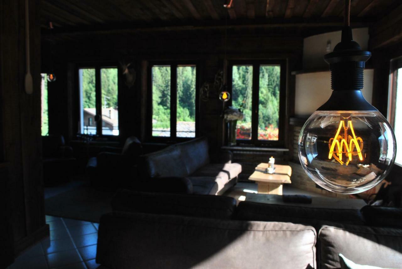 Hotell Millefiori- Alpine Event Lodge Valtournenche Exterior foto